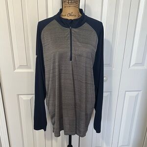 Levelwear Gray & Navy Quarter Zip Pullover